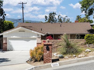 5373 Ocean View Blvd