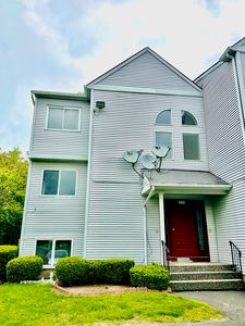 140 Hamden Ave APT C