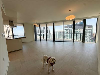 1000 Brickell Plz #4301