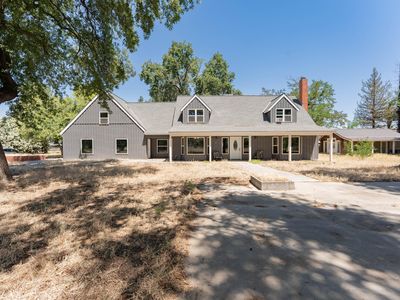 1150 E Hanford Armona Road