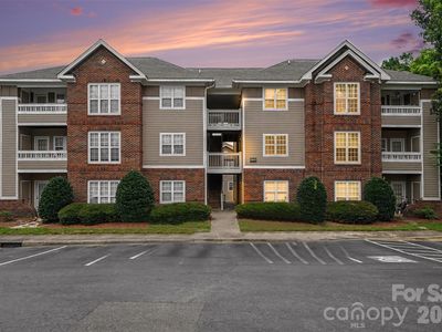 9849 Campus Walk Ln APT D