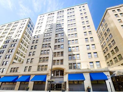 740 S Federal St APT 1005