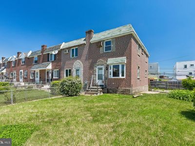 Property at 819 Grant Rd, Folcroft, PA