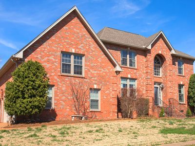 1005 Willow Park Cir