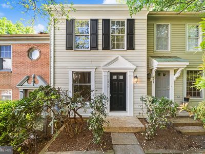 Property at 5048 9th St S, Arlington, VA