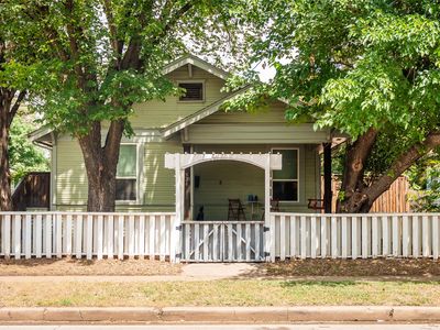 526 S Edgefield Ave