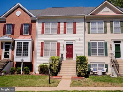5158 Race Pointe Pl