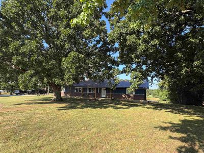 621 Highway 62 W