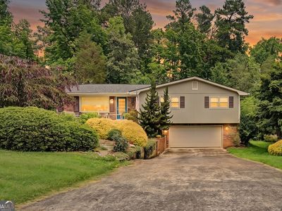 3022 Pathview Ln