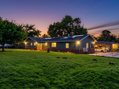 2315 Cottage Dr