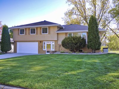 5181 Abercrombie Dr