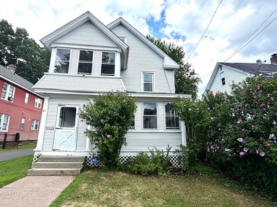 87 Hamburg St