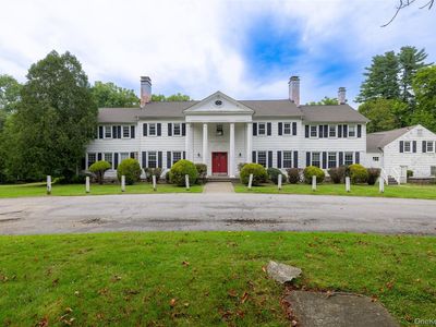 600 Bedford Road