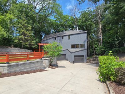 Property at 14717 Minnehaha Pl, Wayzata, MN