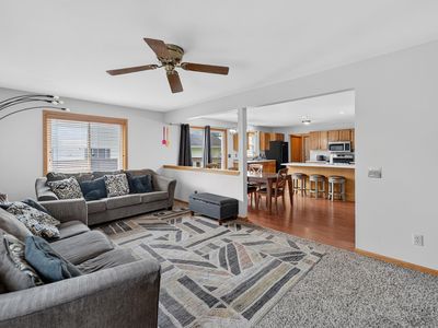 104 Woodview Dr