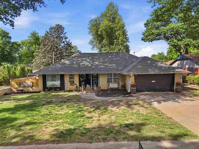 2416 Bluebird Ln