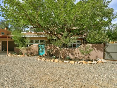 4905 Guadalupe Trl NW