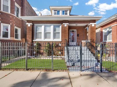 6112 S Mozart St