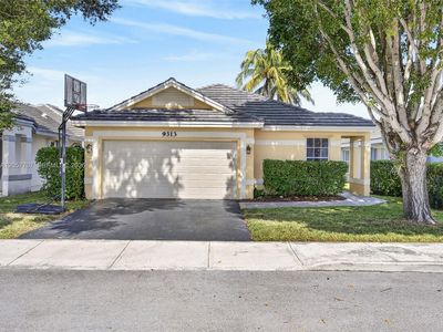 9313 Arborwood Cir