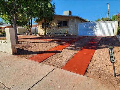 3896 Acapulco Ave