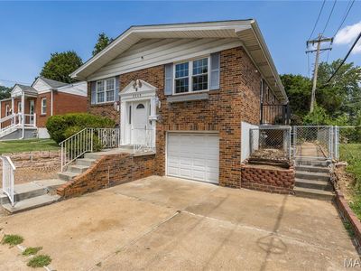 9249 Reavis Barracks Rd
