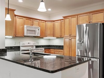 1313 Emerald Ct Unit 1313