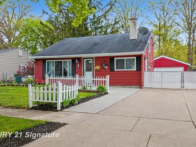 Property at 328 Oak St, Mount Morris, MI