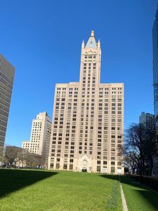 680 N Lake Shore Dr APT 1124