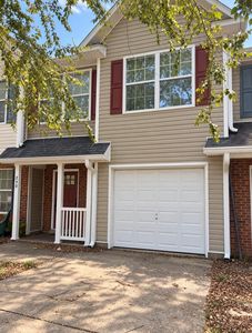 290 Swaying Pine Ct