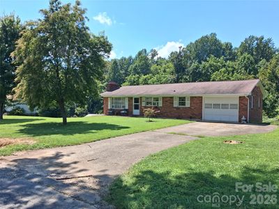 114 Ashworth Cir