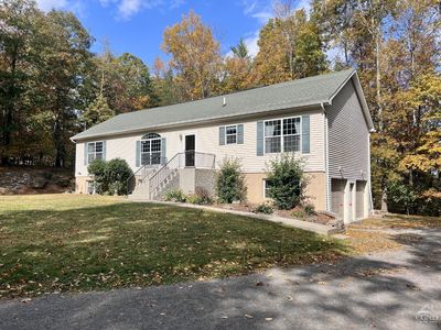 130 Frank Hitchcock Rd