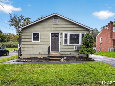 49 Homeside Avenue