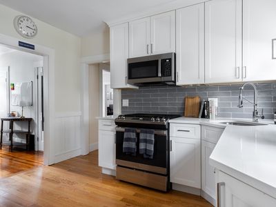 7 Connecticut Ave #1