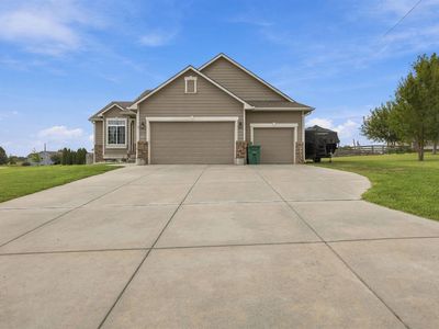 Property at 803 Linden Ct, Wakefield, KS