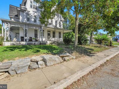 25 Froelich Ave