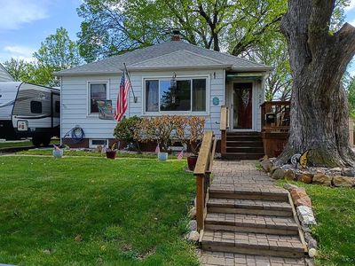 521 Fairview St