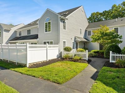 125 Highland St APT 306