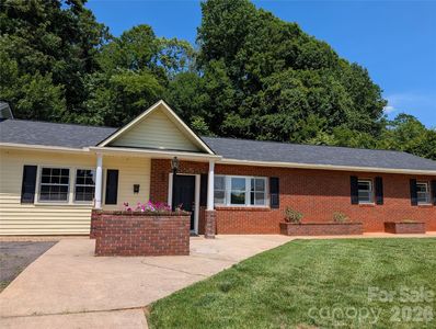 945 Summers Rd