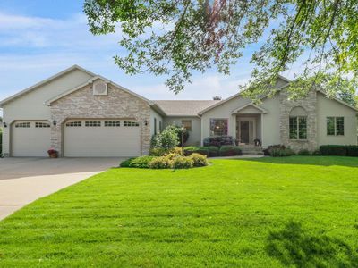 933 Chalfont Dr