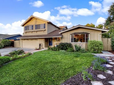2894 Rustic Dr