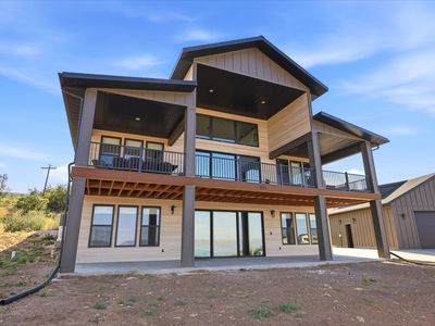 571 W Coopers Cir