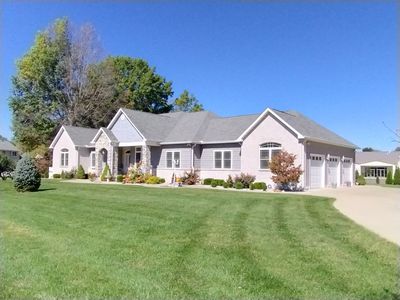 100 Naturesview Ct