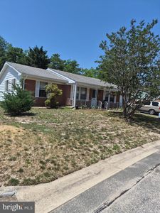 70 Franklin Ln