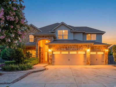 8007 Rustic Chase