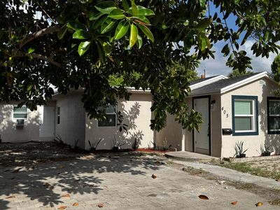 Property at 405 N E Street, Lake Worth, FL