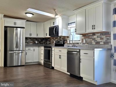 113 White Pine Ave