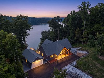 552 Fox Ridge Ln