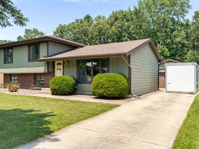7072 W 82nd Ct