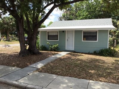 6312 Montana Ave