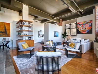 1850 Industrial St APT 204